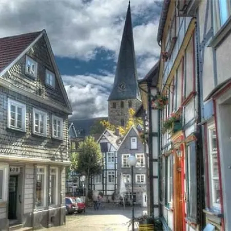 Gaestehaus Am Hattinger Rathaus Guest house *