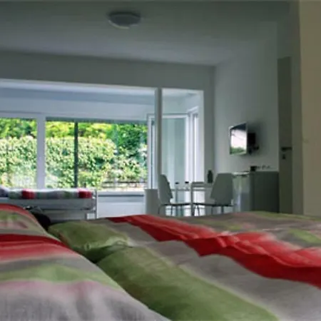 Gaestehaus Am Hattinger Rathaus Guest house *