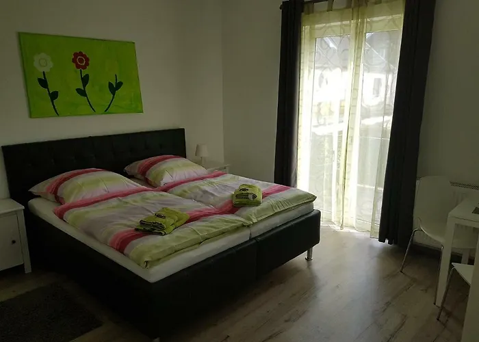 Gaestehaus Am Hattinger Rathaus